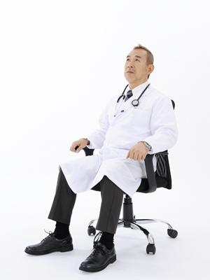 ウェブサイトで病気の解説をする枚方市の小児科診療所