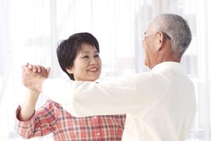 仙台の歯科医院で見えない矯正をします